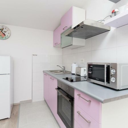 Apartment Paula ポドストラナ エクステリア 写真