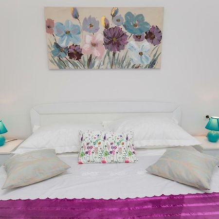 Apartment Paula ポドストラナ エクステリア 写真